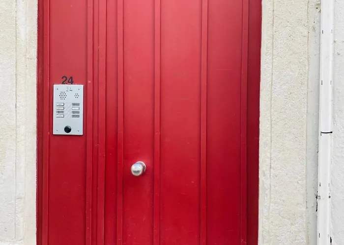 Douillet Et Coquet Climatisé - Parking Privé Sur Réservation - Centre Appartement